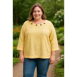 Choices Woman Plus Size 100% Linen Yellow 3/4 Sleeve wood accents Blouse 1X